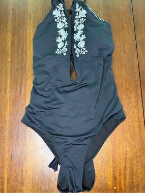 Gianni Bini Neon one piece swim suit